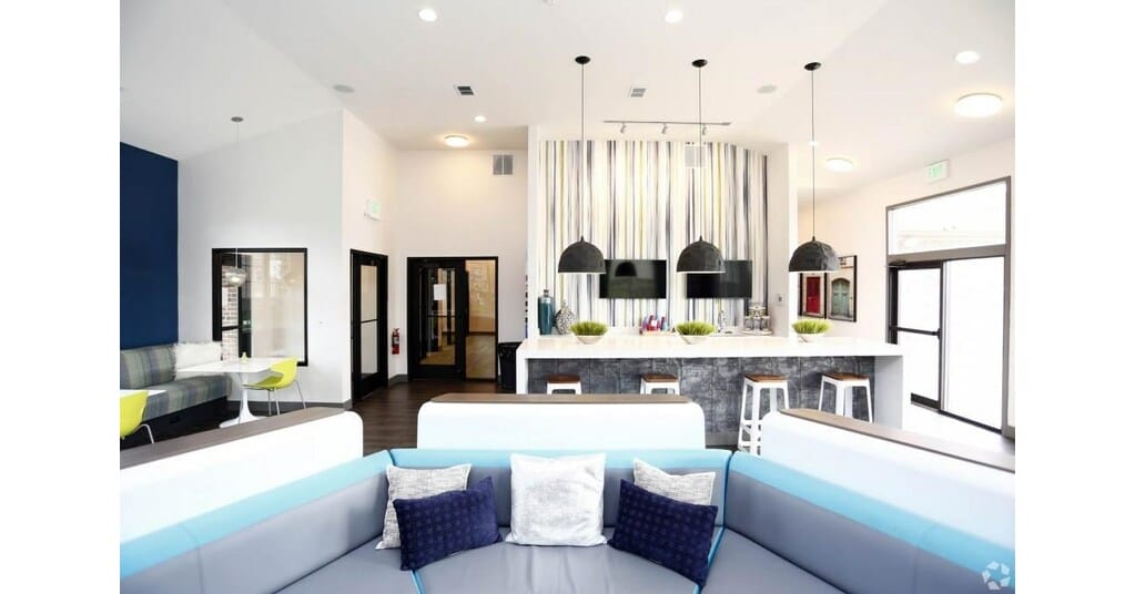Muinzer Acquires 1,134 Bed Student-Housing Community, Expands Investment Go